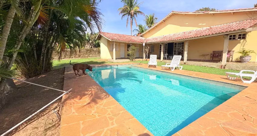 Chacára condominio colinas do mosteiro de itaici 2.500m²