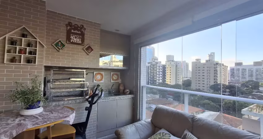 3 dormitórios sendo 3 suítes,2 vagas demarcadas,138m²,gonzaga