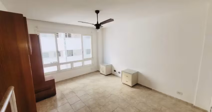 Kit 36 m2ª ,1 vaga, 1 quarto,prédio frente a praia gonzaga - santos