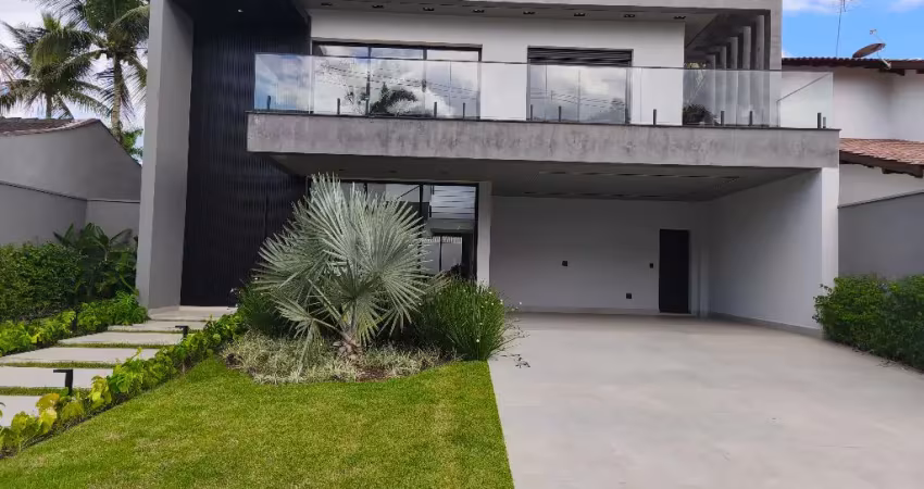 Casa nova frente praça a venda no condomínio fechado jardim acapulco praia do pernambuco guarujá sp