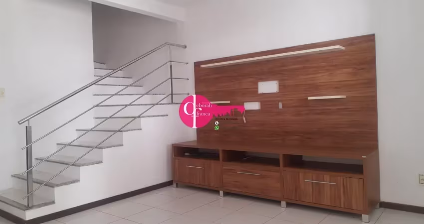 Alugo casa em condominio com tres suites em feira de santana ba