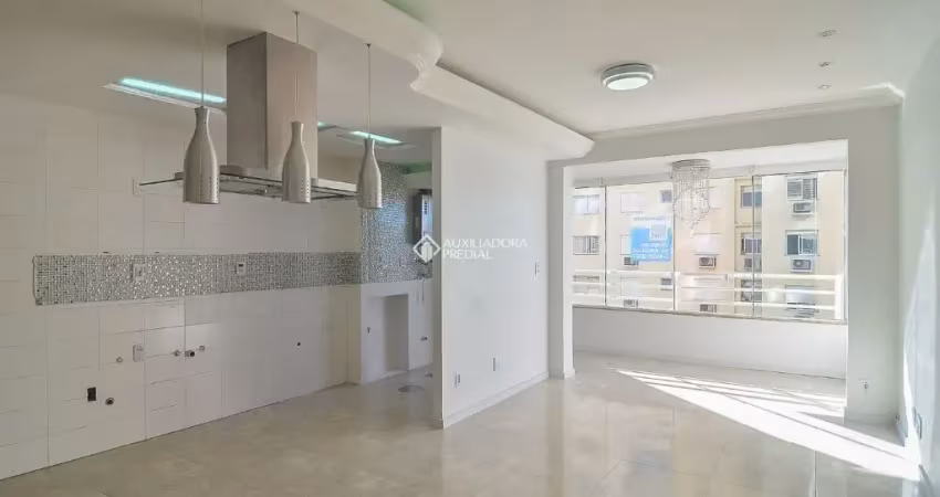 Excelente apt. 84m2, ensolarado, centro de canoas, estuda proposta  veículo e terreno na serra gaucha