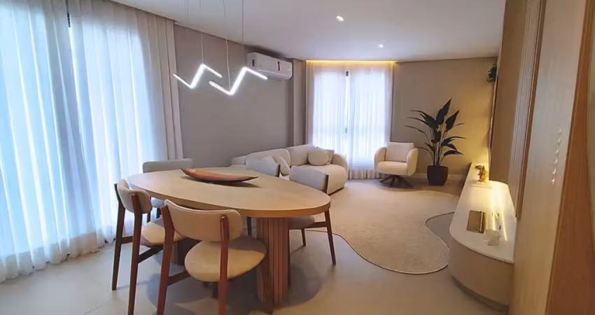 Apartamento duplex finamente mobiliado e decorado na praia dos ingleses