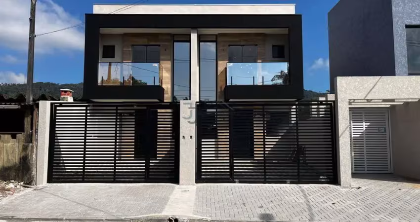 Casa com 3 quartos à venda no Bom Retiro, Matinhos 