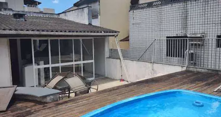 Oportunidade de investimento! cobertura com piscina. enseada guarujá sp