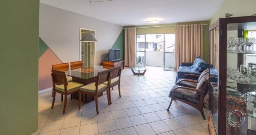 Apartamento no Novo Estreito com 3 dormitórios