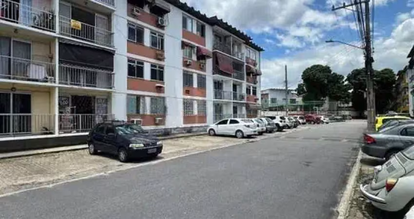 Apartamento com 2 quartos à venda em Marechal Hermes, Rio de Janeiro 