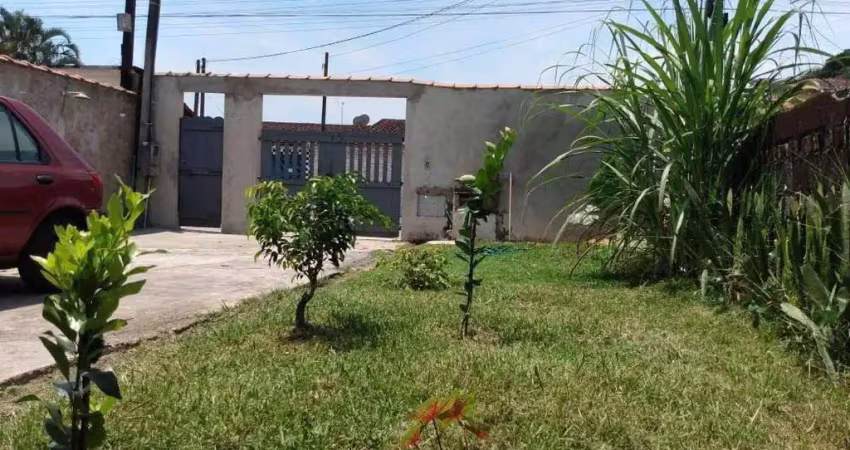 Sobrado á venda com 2 dormitórios,  5 vagas e com 80m² em jardim itaóca por r$ 290.000.  imóvel residencial em mongaguá/sp.