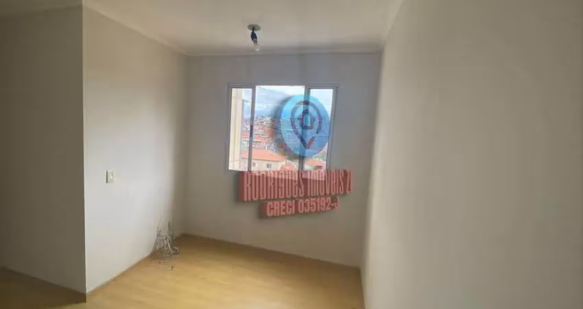 Lindo apartamento de 2 dormitórios em condomínio clube