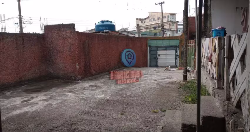 4 casas a venda em jardim caiubi por 780.000,00. imóvel residencial em itaquaquecetuba/sp