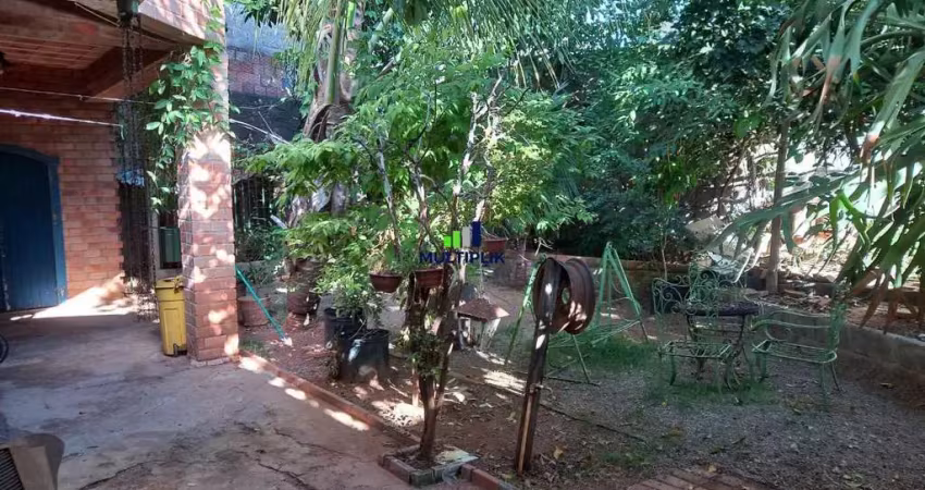 Casa com 2 quartos à venda na Rua Carlos Alberto, Santa Mônica, Belo Horizonte