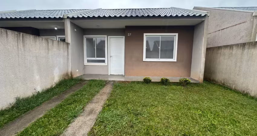 Casa em condomínio com taxa de condomínio já inclusa