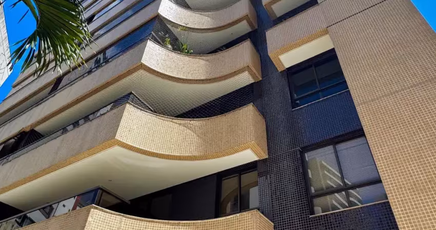 Apto pituba - alameda catânia   investimento: 1.480.000  apartamento com 4/4, sendo 3 suítes,