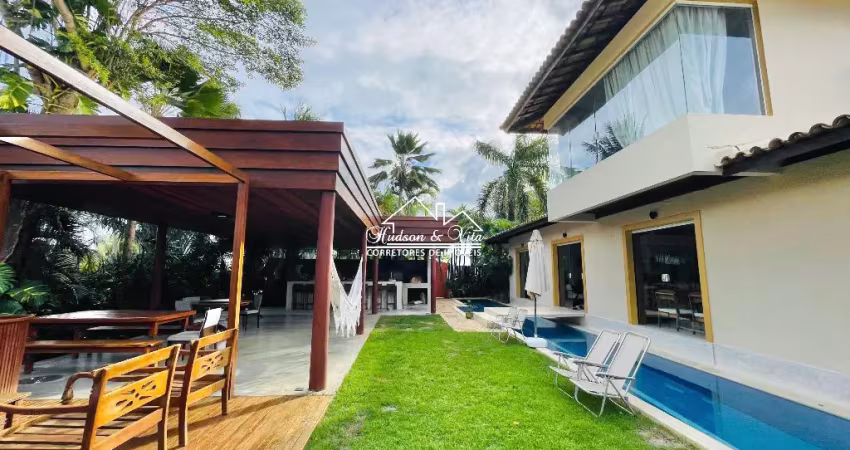 Busca vida - reserva buscaville   investimento: 3.180.000  casa estilo rústico, 4 dormitórios, sendo 2 suítes, linda área gourmet integrada com a piscina, salas e jardim.