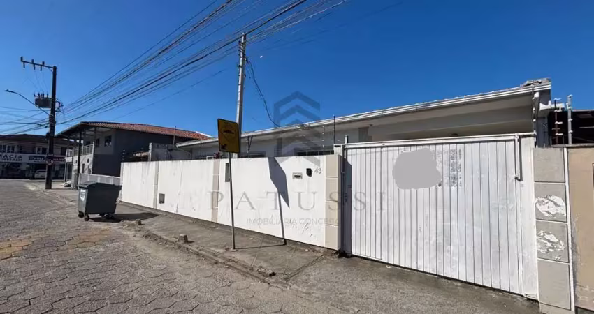 Casa com 2 quartos à venda na Avenida Rio Grande, Rio Grande, Palhoça
