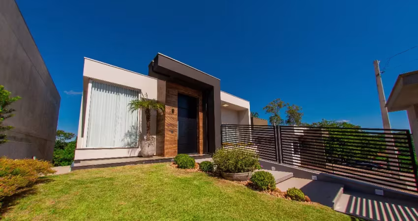 Casa nova de alto padrão em pareci novo no loteamento bosque da fugueira