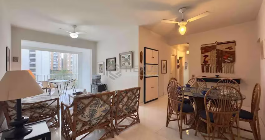 Apartamento com varanda e vista livre a uma quadra da praia das pitangueiras de 3 quartos com 1 vag