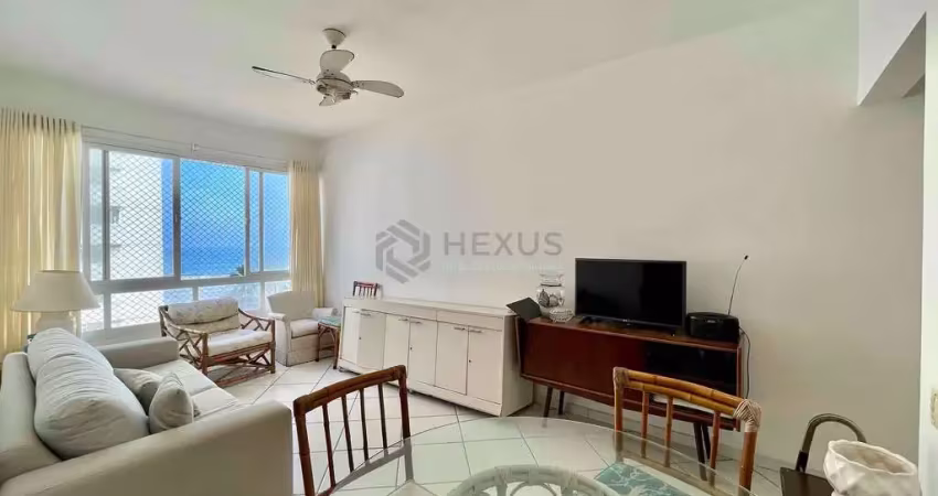 Apartamento com vista mar na quadra mar da praia das pitangueiras de 2 quartos, 1 vaga, guarujá-sp