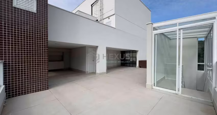 Cobertura duplex com piscina e área gourmet na praia das pitangueiras de 4 quartos (3 suítes), 2 va