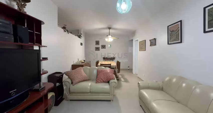 Apartamento na praia das pitangueiras de 2 quartos com 1 vaga, guarujá-sp.