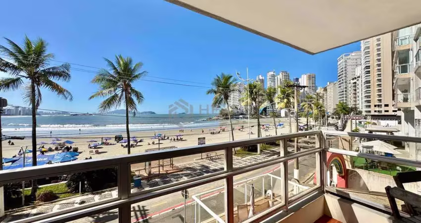Apartamento na praia das astúrias à venda com varanda e vista para o mar com 4 suítes e 2 vagas.