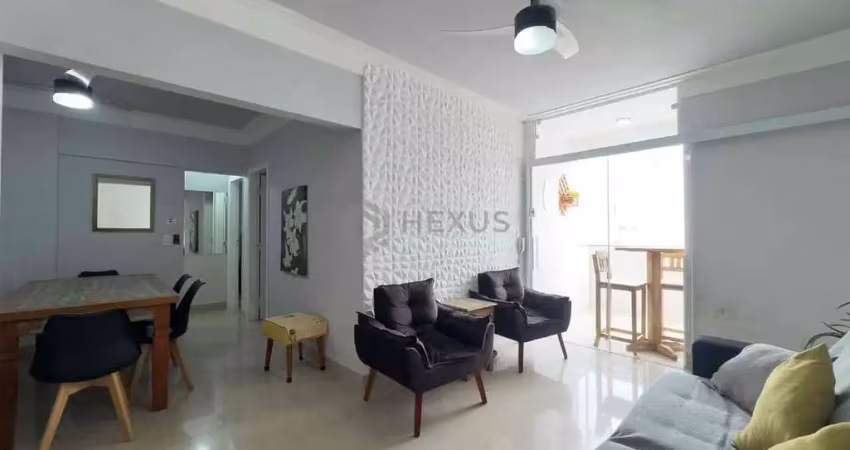 Apartamento com varanda e vista mar a uma quadra da praia das pitangueiras de 2 quartos (1 suíte) c