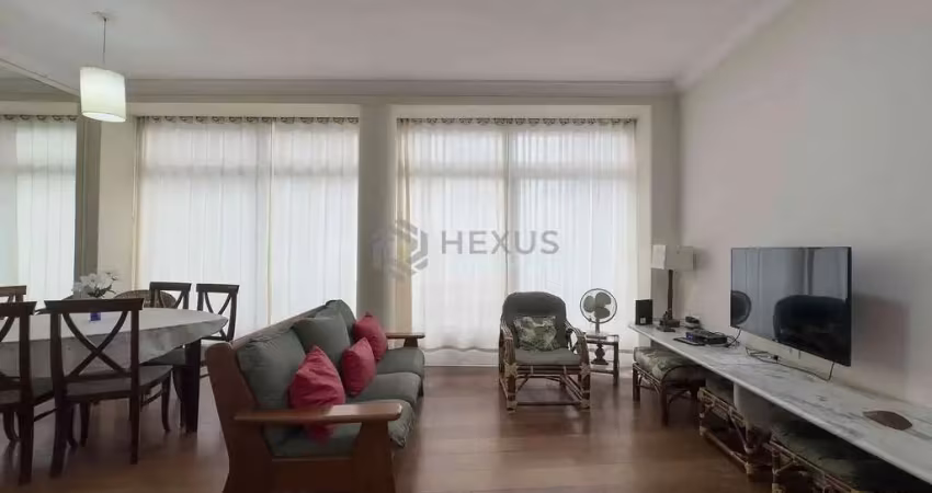 Apartamento com varanda na quadra mar da praia das pitangueiras, guaruja | hexus