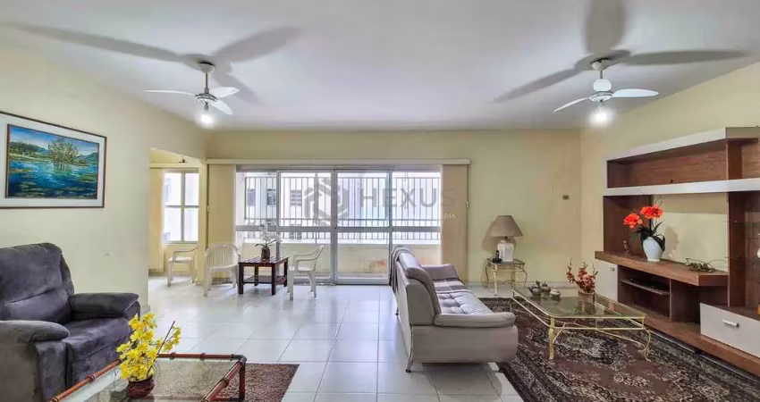 Apartamento com varanda e vista mar na quadra mar da praia das pitangueiras, guaruja - hexus