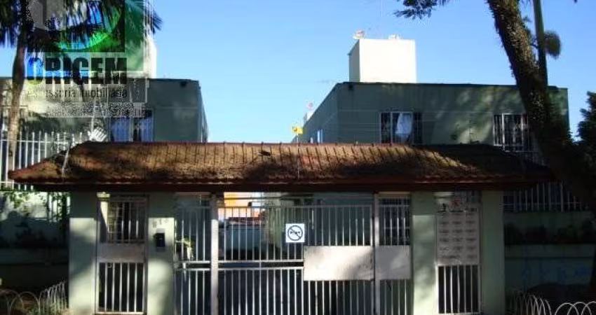 Apartamento em Santa Quitéria  - duas vagas de garagem.