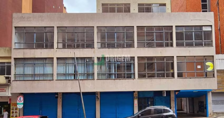 Prédio Inteiro no Centro  -  Curitiba