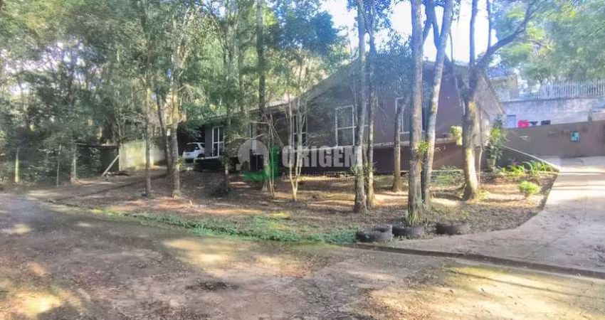 Casa/chácara em Santa Felicidade.