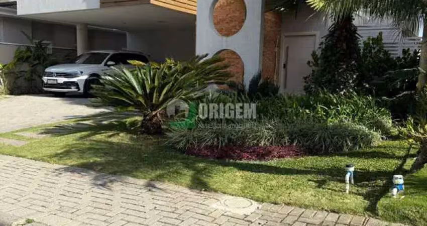 Casa de Condominio em Campo Comprido  -  Curitiba