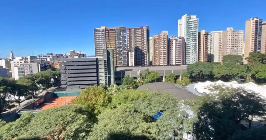 Apartamento com 4 quartos  para alugar, 201.00 m2 por r$5890.00  - agua verde - curitiba/pr