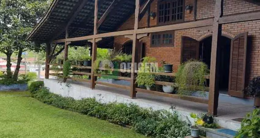 Chácara para alugar, 350.00 m2 por r$15000.00  - centro - campo largo/pr
