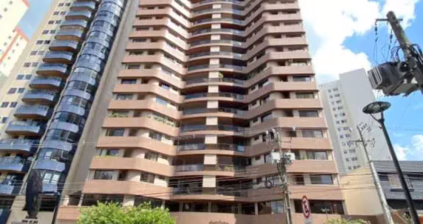 Apartamento em Água Verde - Curitiba, PR