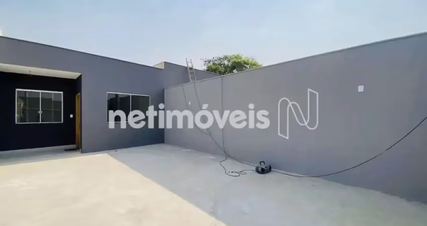 Casa com 2 quartos à venda na Rua das Quaresmeiras, Vila Verde, Betim