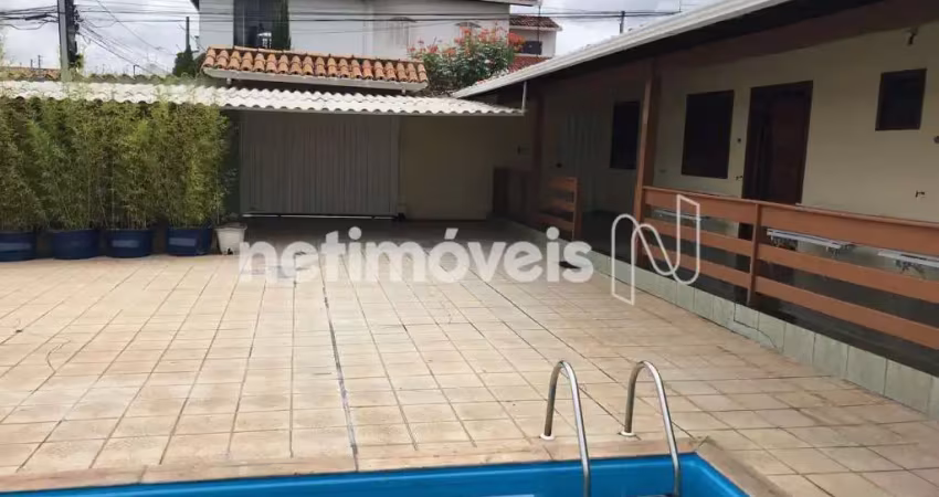 Casa com 2 quartos para alugar na Rua Central, Filadélfia, Betim