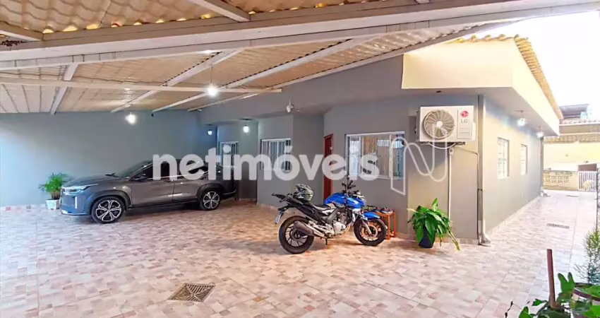 Casa com 3 quartos à venda na Rua José Santana Trigueiro - até 298-299, Amazonas, Betim
