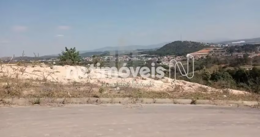 Terreno à venda no Teixeirinha, Betim 