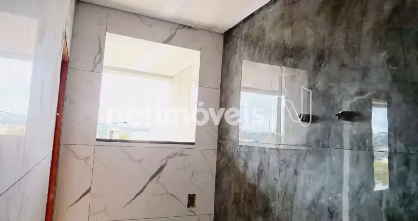 Casa geminada para venda no bairro monte verde, betim / mg.