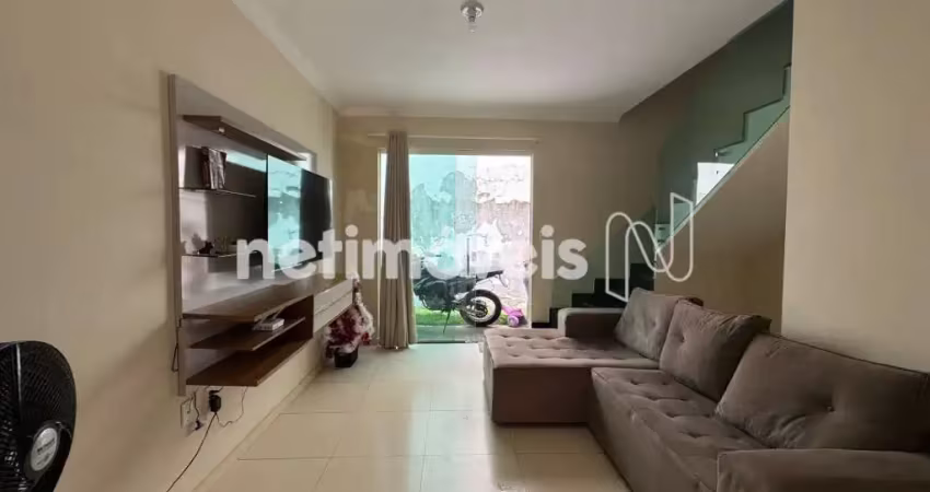 Casa com 3 quartos à venda na Vila Verde, Betim 