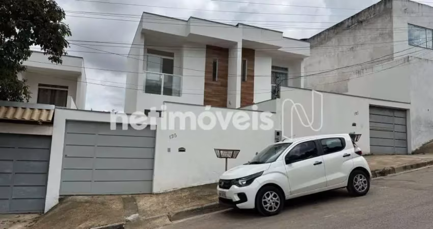 Casa com 2 quartos à venda na Rua das Aroeiras, Vila Verde, Betim