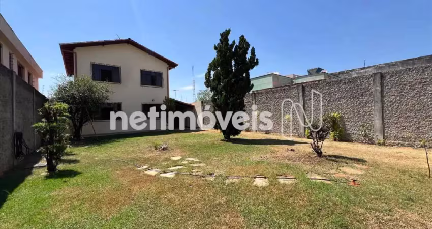 Casa com 3 quartos para alugar no Santa Fé, Betim 