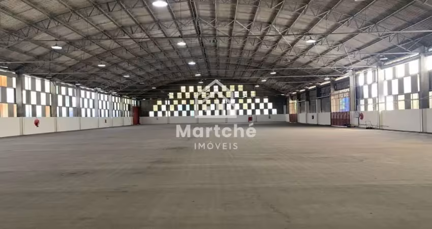Galpão para locação 2.650m² de área construída com  4.954m² área de terreno.