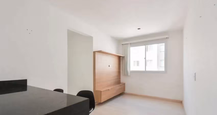 Apartamento à venda no cambuci, com 2 dormitórios. condomínio com academia, salão de festas, espaço gourmet e portaria.