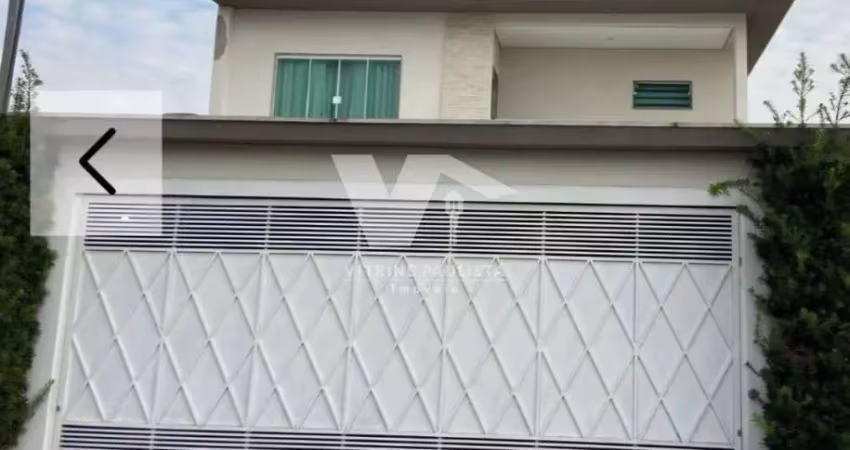 Casa à venda no jardim aricanduva: 3 dormitórios, 3 suítes, 2 salas, 4 vagas de garagem, 250m², próximo ao shopping interlagos, carrefour e parques.
