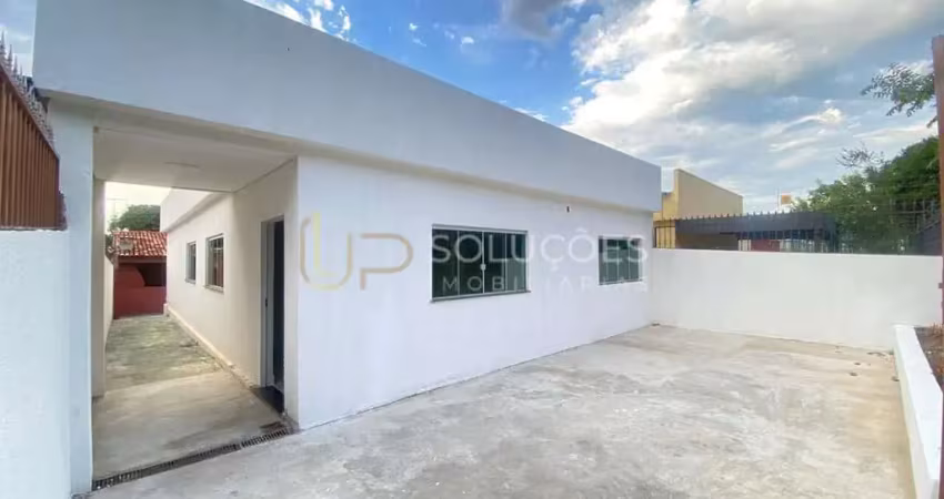 Casa 3 quartos(suíte), cozinha c/ planejados + área gourmet c/ churrasqueira | quadra 09, sobradinho