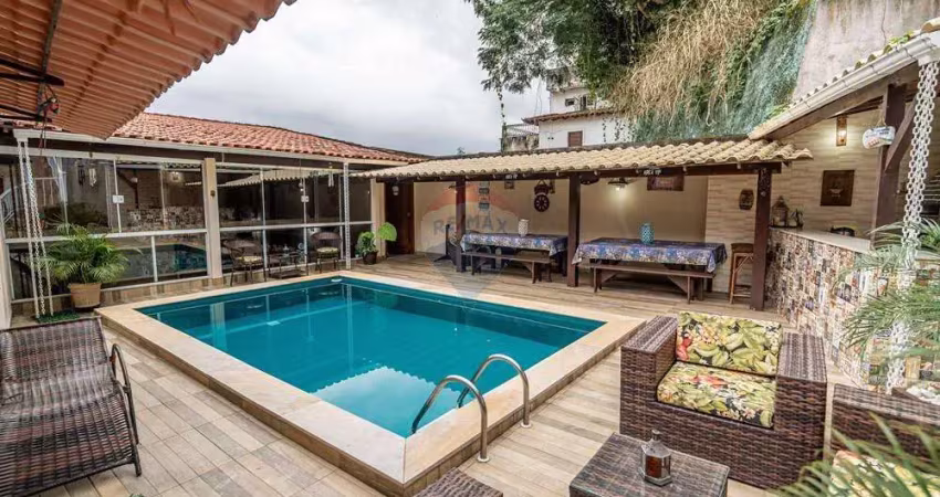 Casa à venda/350m²/5 quartos/3 suítes/piscina/área gourmet/elevador/3 vagas/r$1.390.000/jd. guanabara/rj