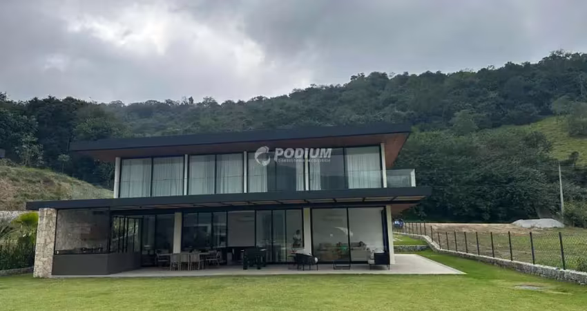 Casa em condomínio fechado com 5 quartos à venda na R. Humberto Teixeira, 2828 - Marina, Mangaratiba, Portogalo, Angra dos Reis