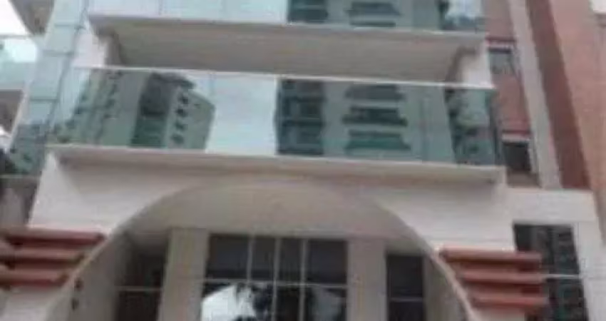 Apartamento de 242 metros quadrados no bairro anália franco com 4 quartos